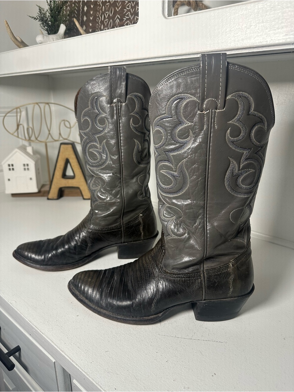 Vintage Nocona Boots Women’s 10 Grey Lizard Cowboy Boots USA Made Western